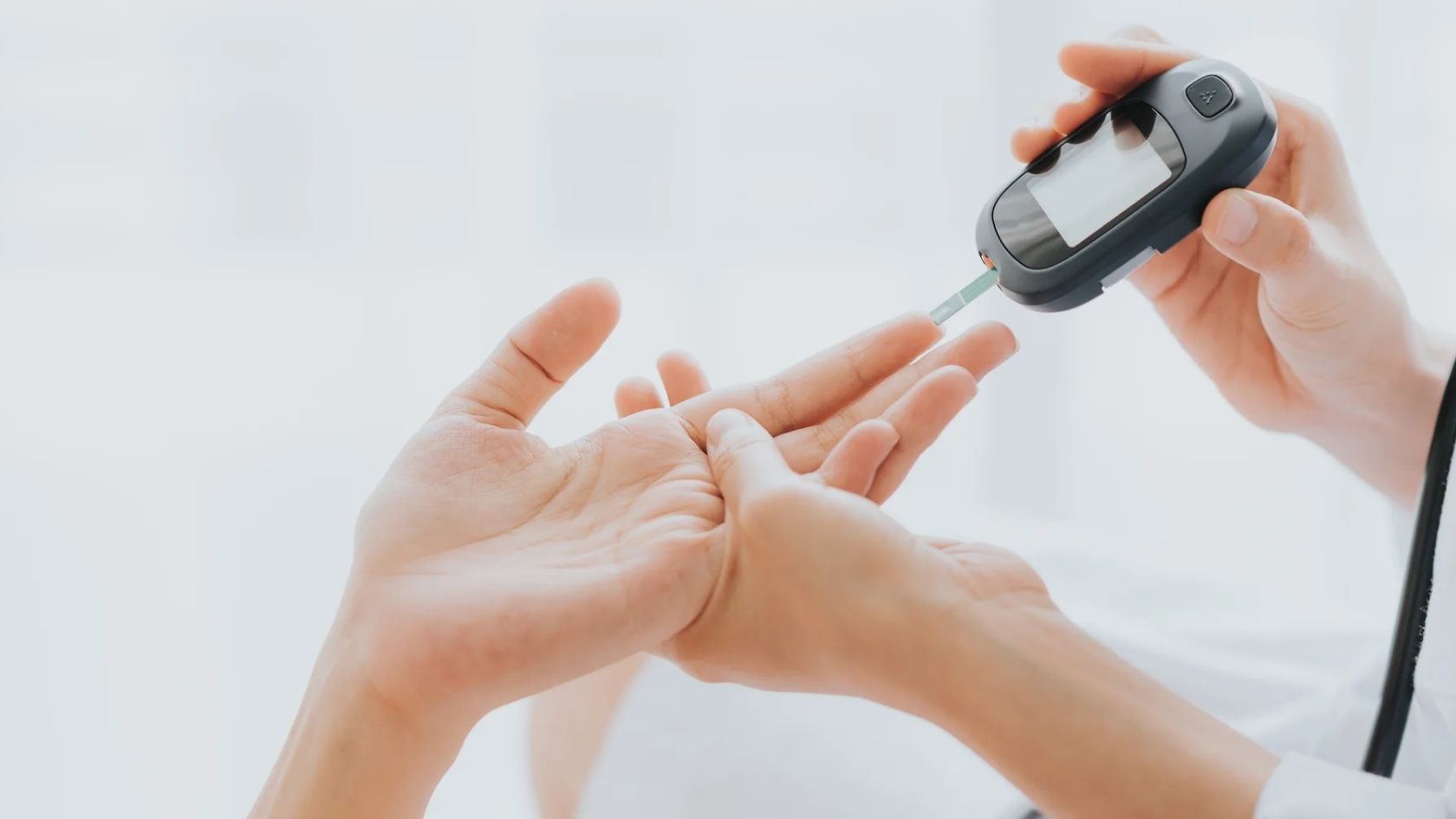 Supports overnight glucose regulation